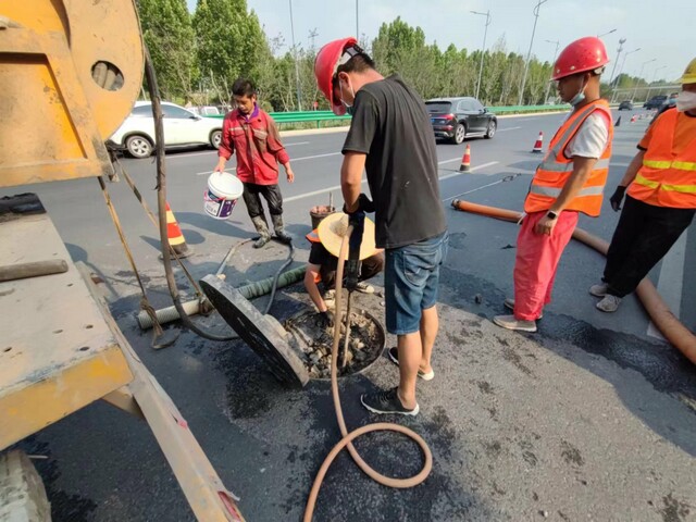 东丽管道潜水封堵气囊