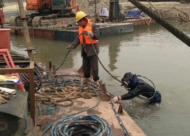 东丽潜水封堵打捞
